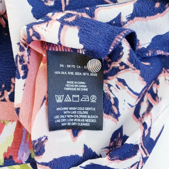 🚫SOLD🚫 Anthro Maeve Silk Gardenia Blouse - Picture 5 of 5